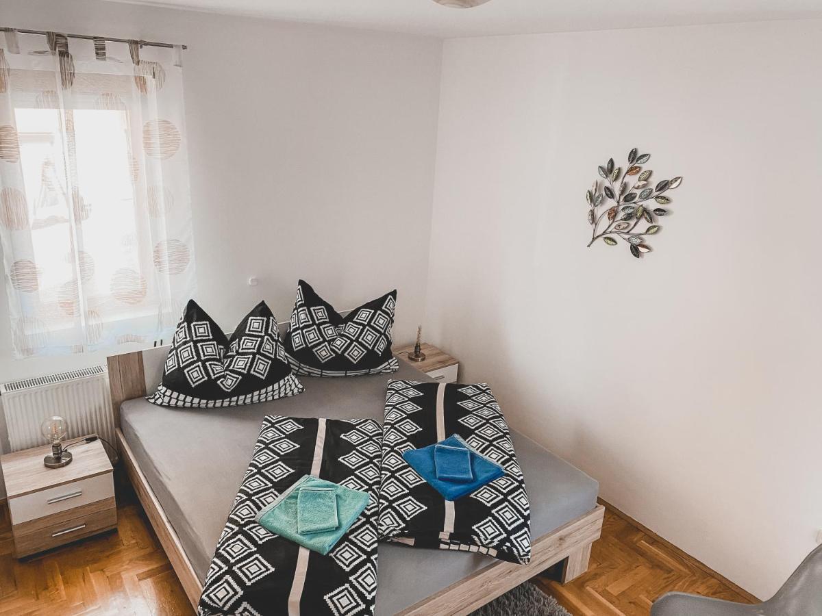 Helles 3 Schlafzimmer Apartment Zwischen Zagreb Zentrum & Natur Exteriör bild